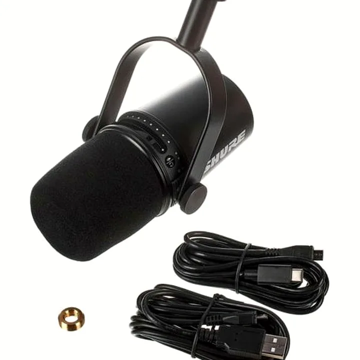 Le micro Shure MV 7 Black Stand Bundle Avis, Comparatif et Test