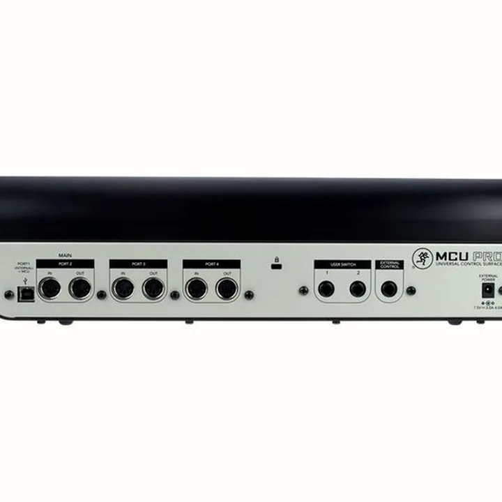 Mackie Control Universal Pro , Test, Avis & Comparatif