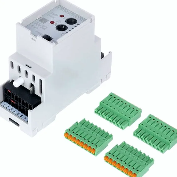Maintronic AV32 Amplifier Remote Avis, Comparatif & Test