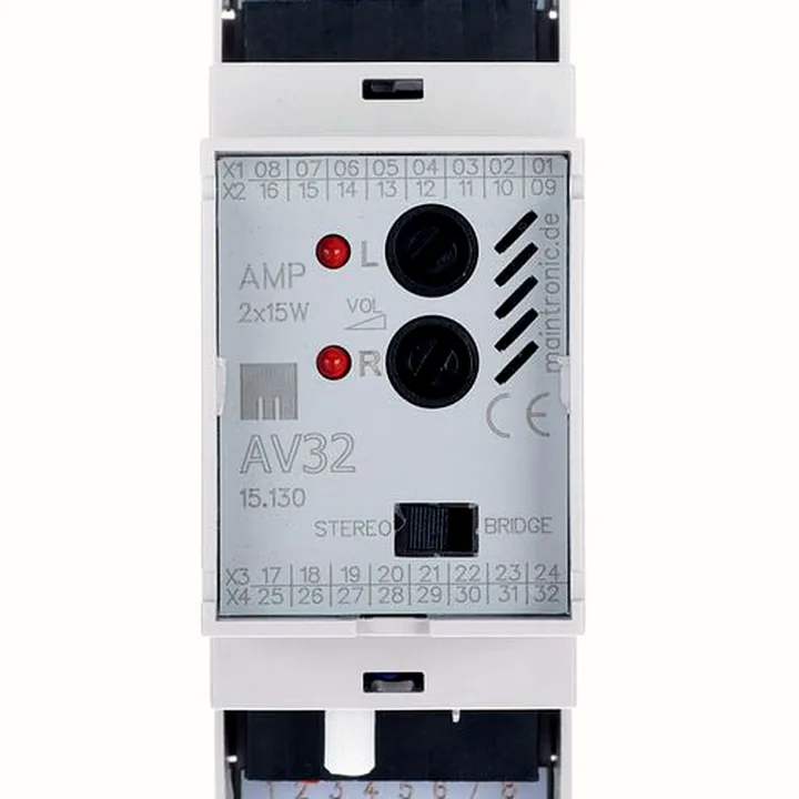 Maintronic AV32 Amplifier Remote Avis, Comparatif & Test