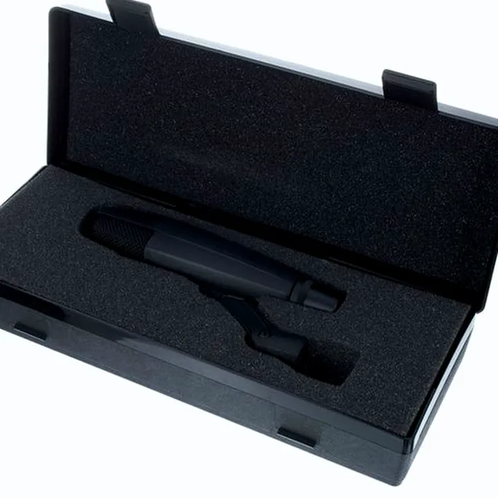 Le micro Sennheiser MD421-II FetAmp Bundle , Avis, Comparatif, Test