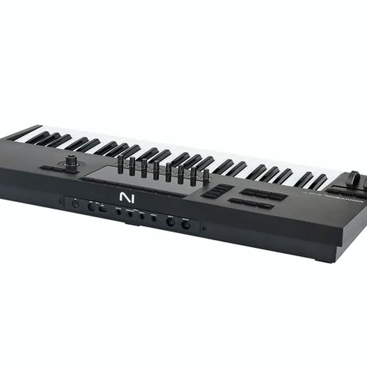 Native Instruments Kontrol S49 MK3 Komplete 15 Test & Avis