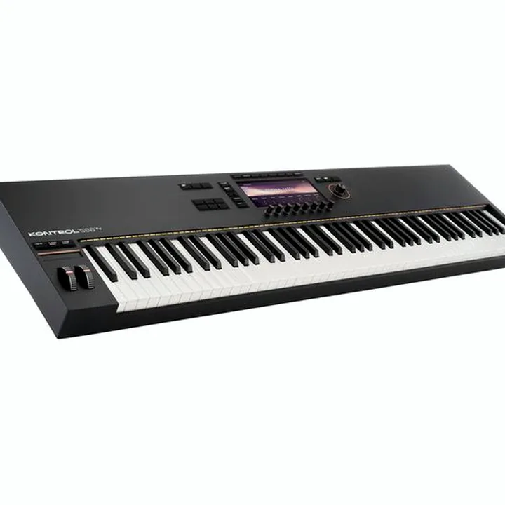 Native Instruments Kontrol S88 MK3 Kompl. 15 Ult. / Test, Avis & Comparatif