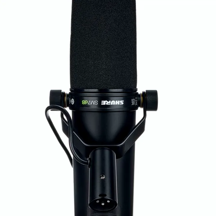 Notre avis tranché sur le microphone Shure SM 7 dB Headphone Bundle