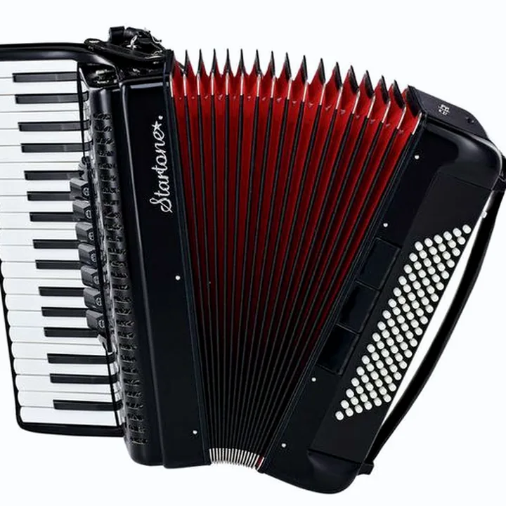 Startone Piano Accordion 96 Black MKII : Test et Avis