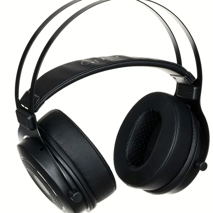 Test, Avis : Behringer Omega