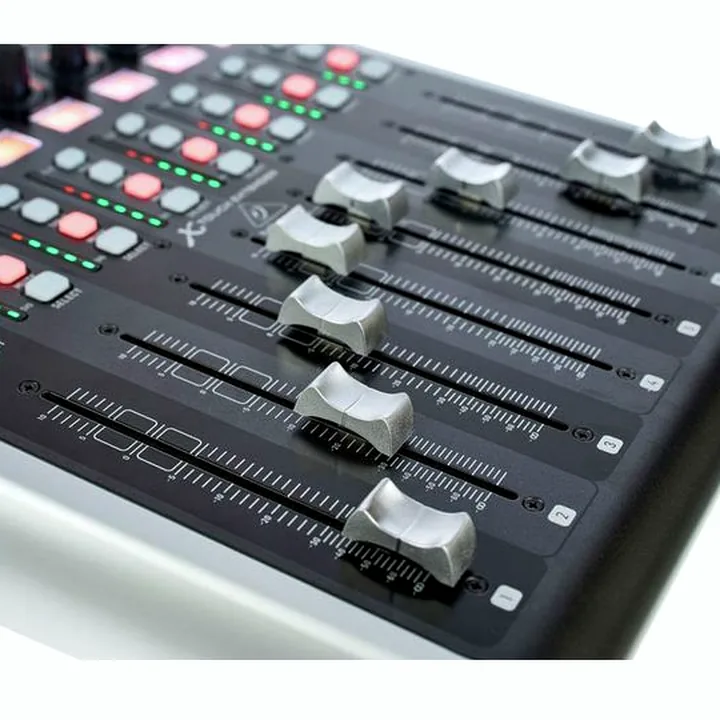 Test & Avis : Behringer X-Touch Extender