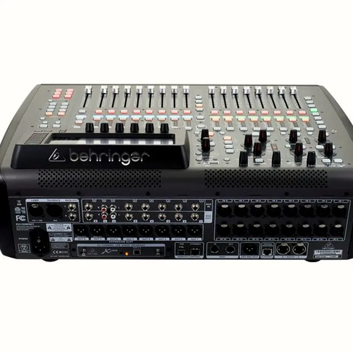 Test & Avis : Behringer X32 Compact