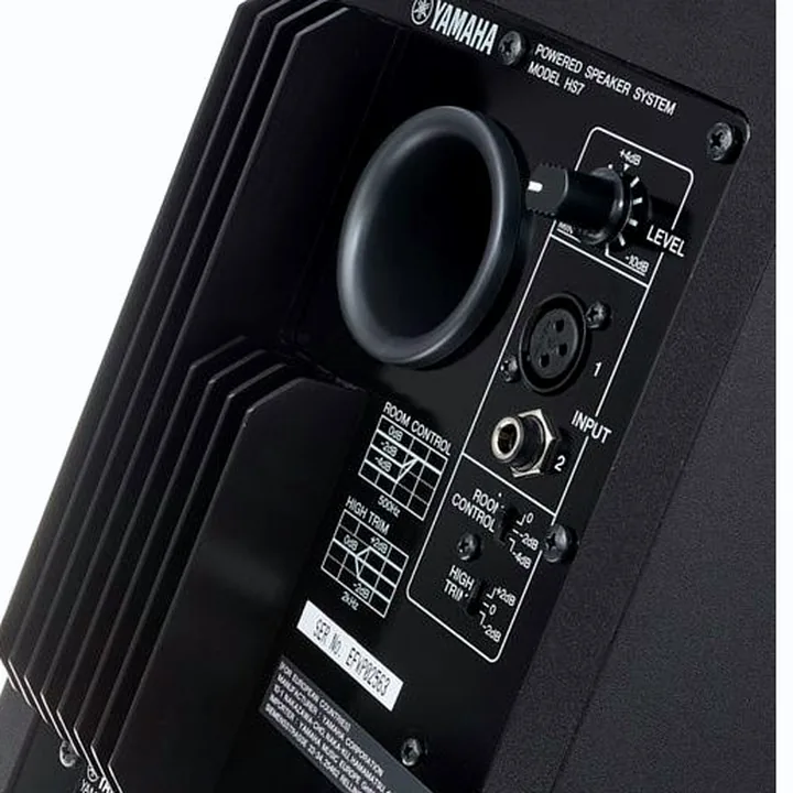 Test, Avis de l’enceinte de monitoring Yamaha HS 7 Stand Bundle