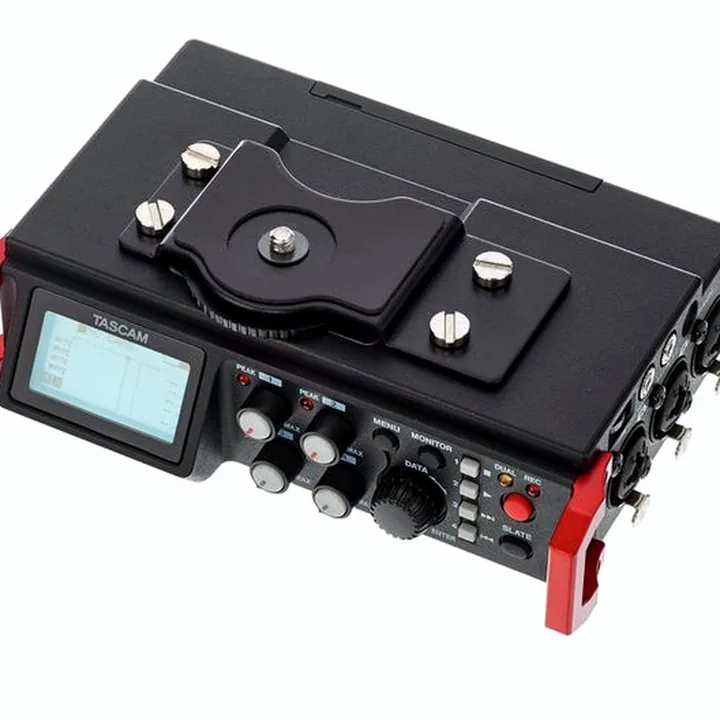 Test, Avis de L’enregistreur Tascam DR-701D
