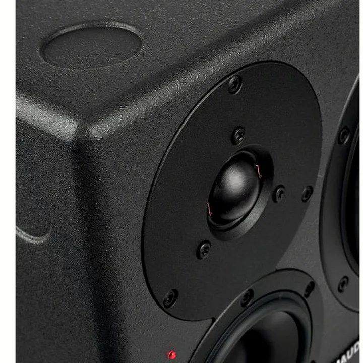 Test & Avis Dynaudio Core 47 Left