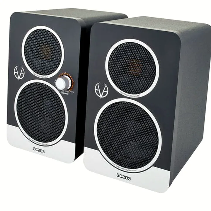 Test & Avis : EVE audio SC203