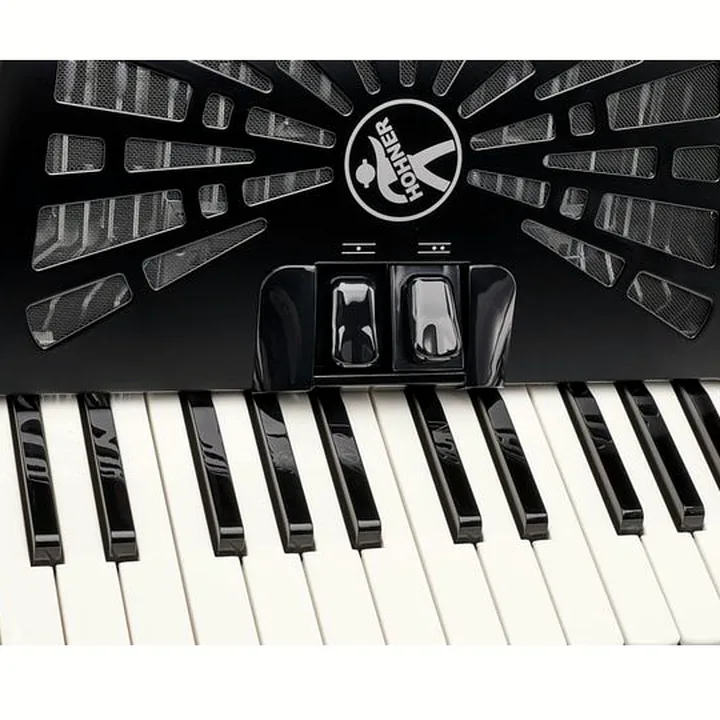Test & Avis : Hohner Bravo II 48 Black silent key