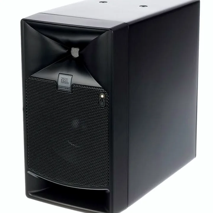Test, Avis JBL LSR 705P