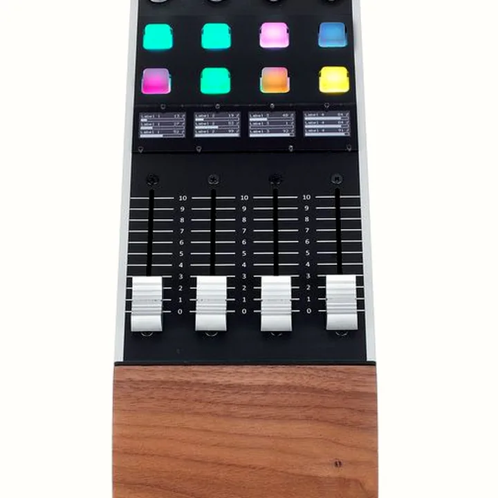 Test, Avis : MakePro X XACT-A8 xAct Controller