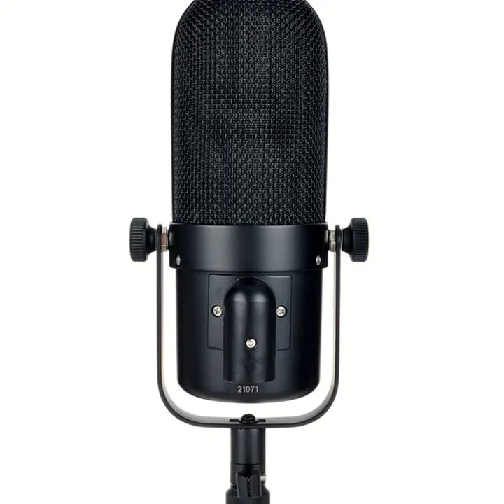 Test & Avis micro Golden Age Premier R1A