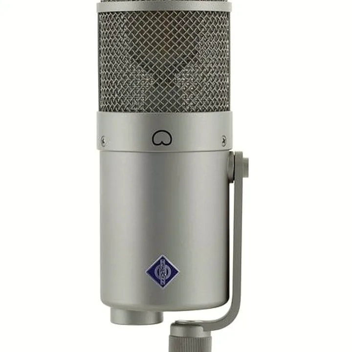 Test & Avis micro Neumann U47 FET