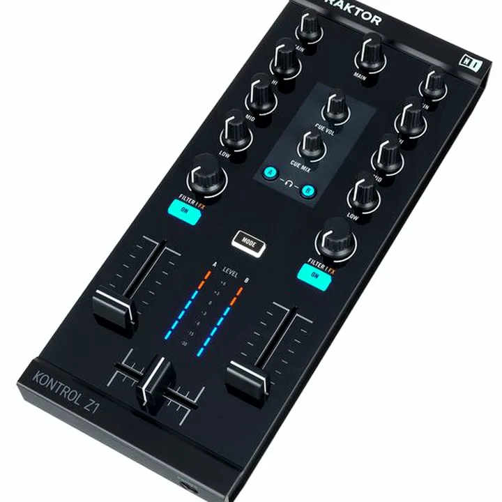 Test & Avis : Native Instruments Traktor Kontrol Z1 Bag Bundle