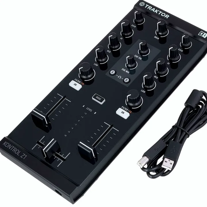 Test & Avis : Native Instruments Traktor Kontrol Z1 Bag Bundle