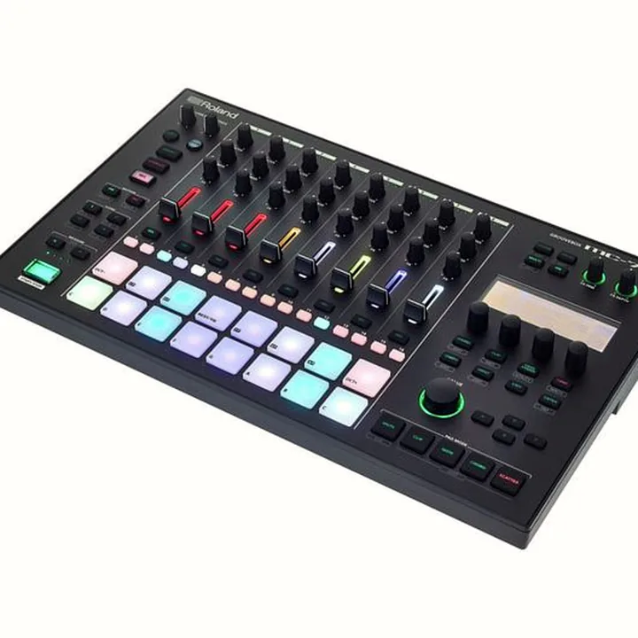 Test, Avis : Roland MC-707
