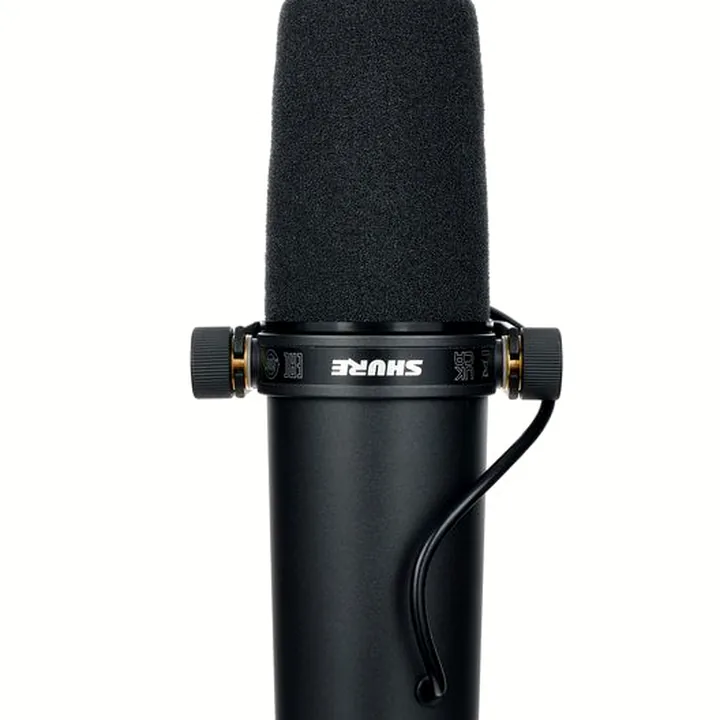 Test & Avis : Shure SM 7 B EVA Case Bundle