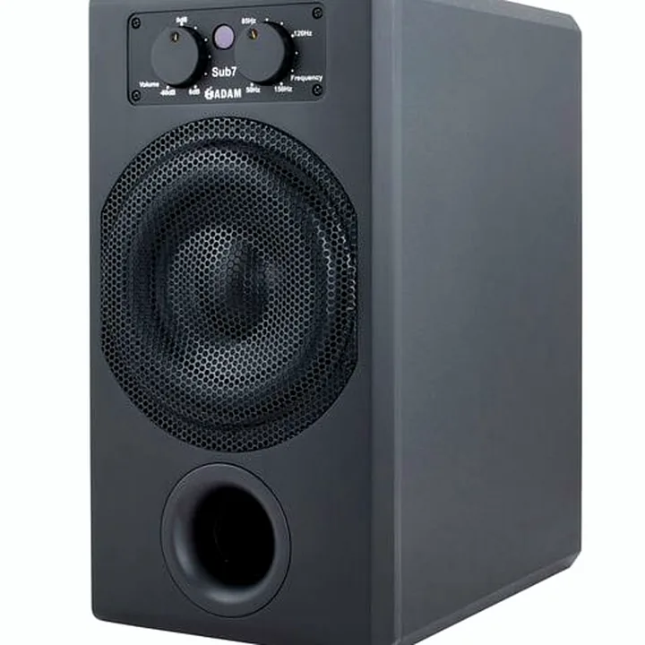 Test et Avis Adam Sub 7