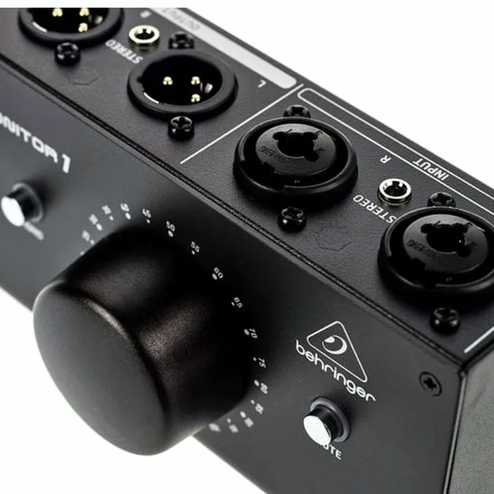 Test et Avis : Behringer Monitor1