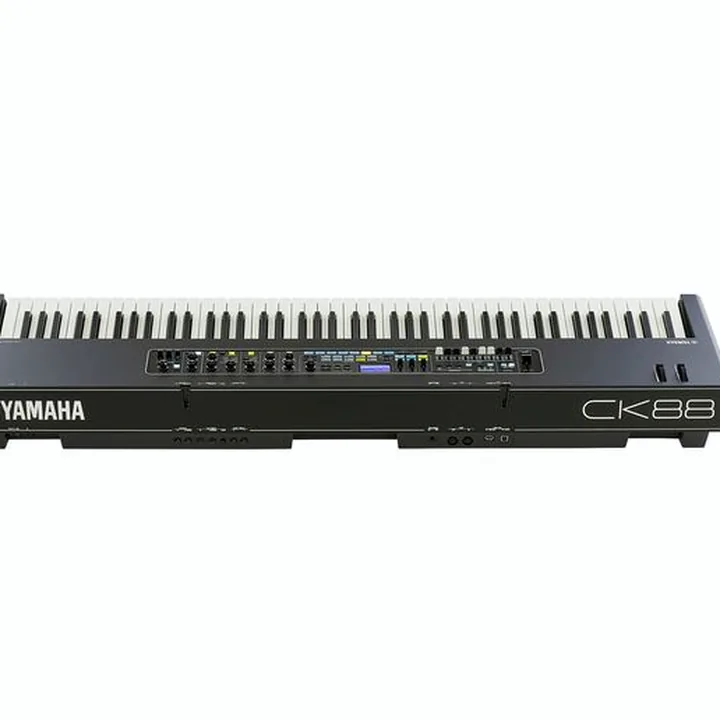 Test et Avis du piano Yamaha CK88