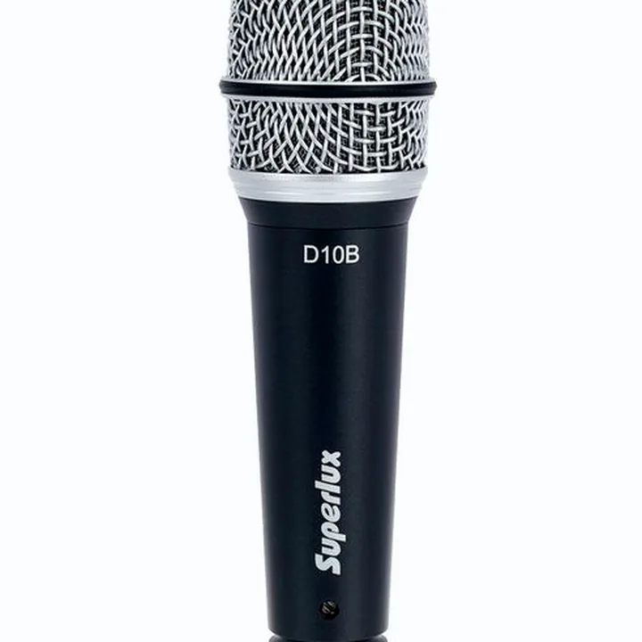 Avis, Test du micro Superlux D10B