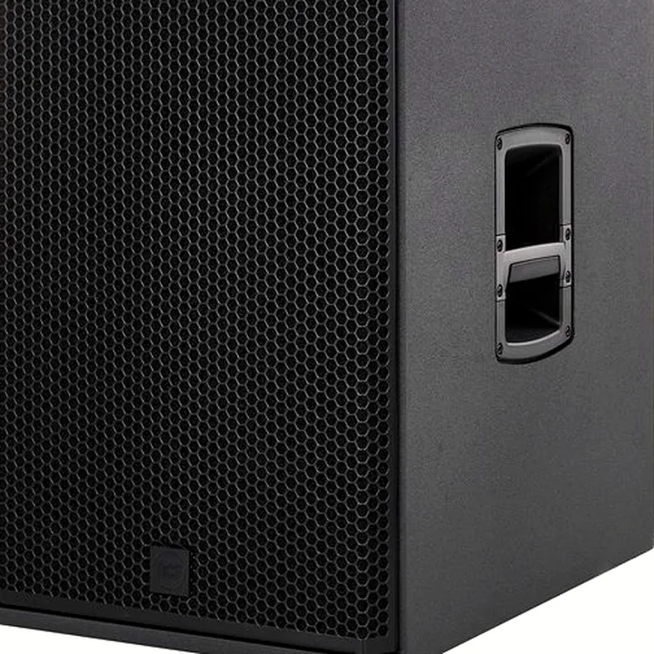 Test et Avis : RCF Sub 15-AX