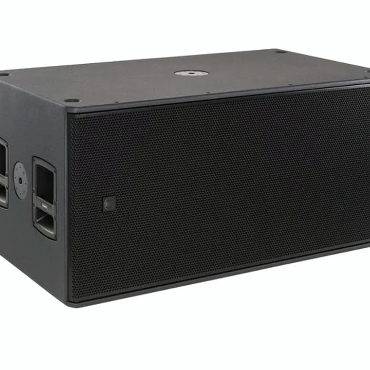 Test et Avis : RCF SUB 8008-AS